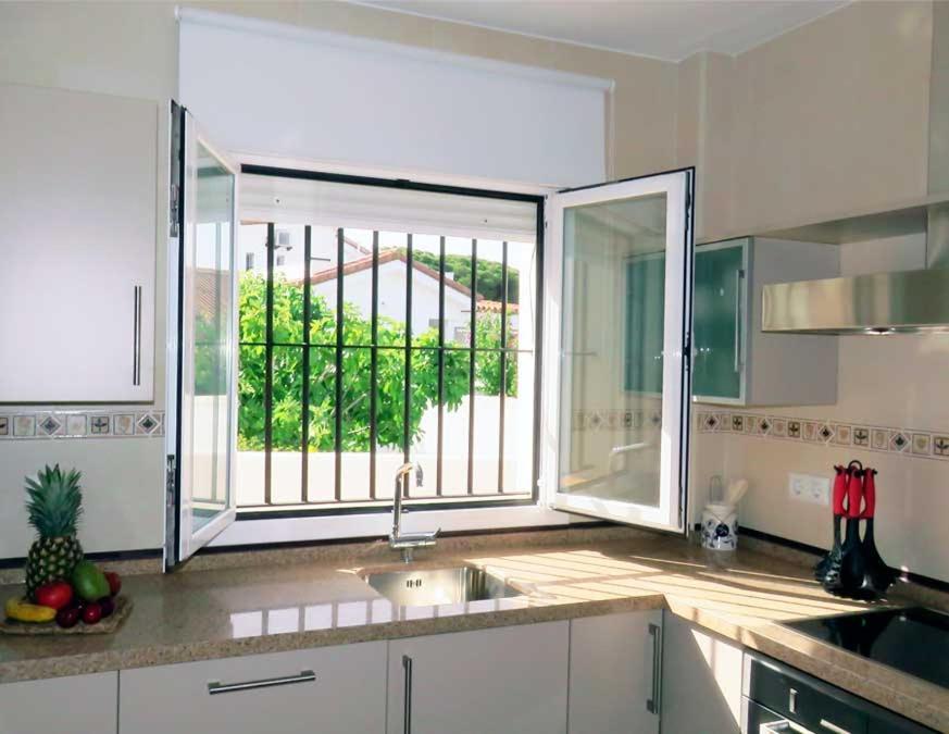 Villa De Lujo En Sancti Petri Ново Санкти Петри Екстериор снимка